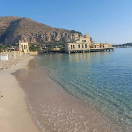 Casa A 11 Km Dall'aeroporto Di Palermo